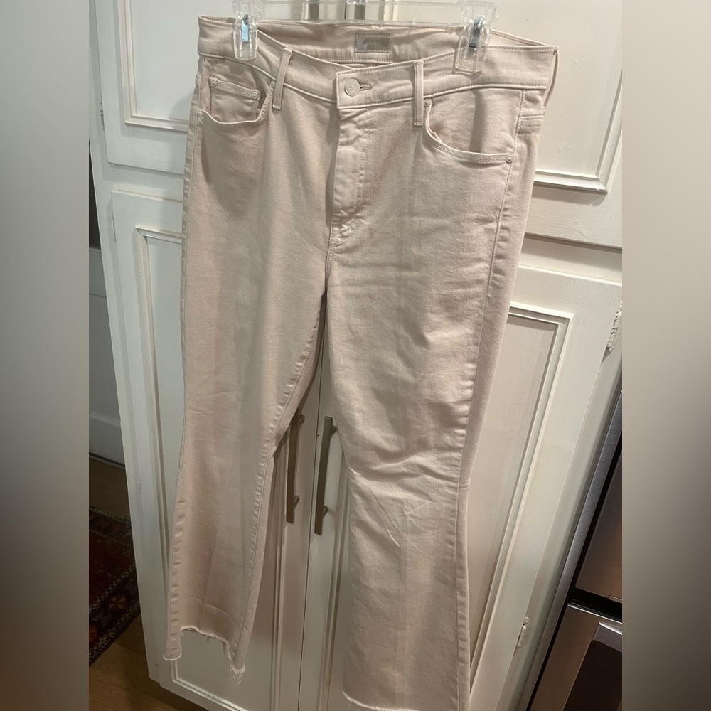 NWOT Mother - Weekender Fray in 32